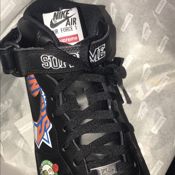 Supreme x Nike x Nba Air Force 1 - Picture 3 of 5